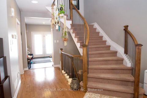 Photo 4 at 513 Egret Way, Nepean (Half Moon Bay), Ottawa
