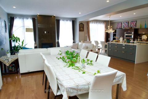 Photo 13 at 513 Egret Way, Nepean (Half Moon Bay), Ottawa