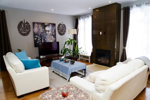 Photo 14 at 513 Egret Way, Nepean (Half Moon Bay), Ottawa