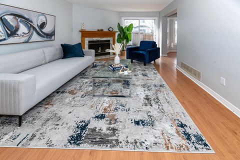 Photo 11 at 137 Bridlewood Drive S, Bridlewood, Kanata