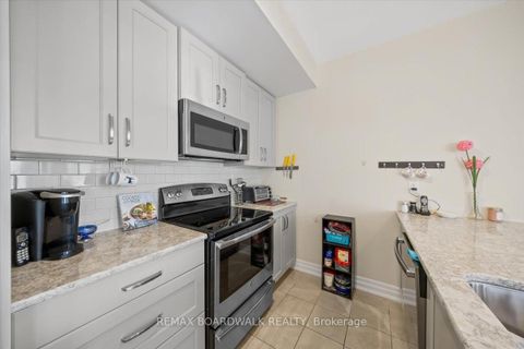 Photo 6 at B102 - 210 Janka Private, Emerald Meadows/Trailwest, Kanata
