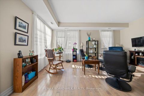 Photo 11 at B102 - 210 Janka Private, Emerald Meadows/Trailwest, Kanata