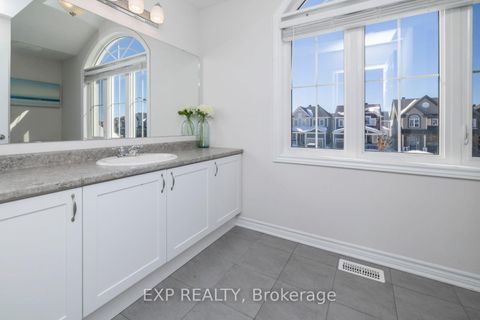 Photo 9 at 161 Cranesbill Road, Emerald Meadows/Trailwest, Kanata