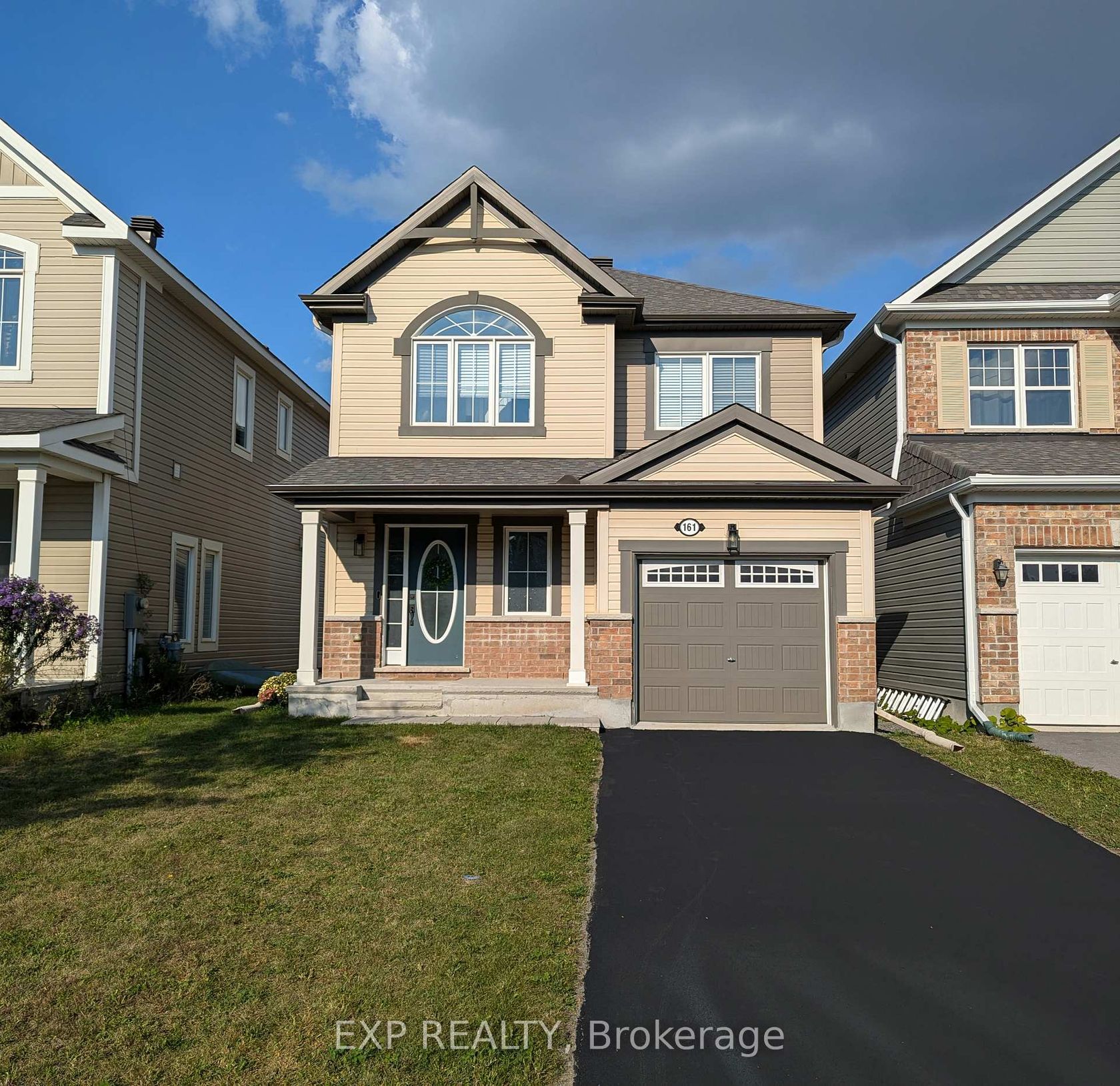 161 Cranesbill Road, Emerald Meadows/Trailwest, Kanata 2