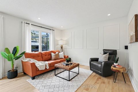 Photo 5 at 1 Kathleen Crescent, Stittsville (Central), Stittsville