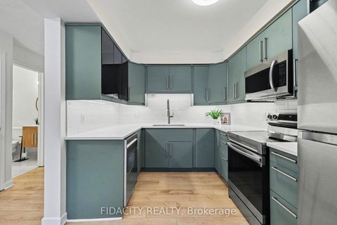 Photo 11 at 1 Kathleen Crescent, Stittsville (Central), Stittsville