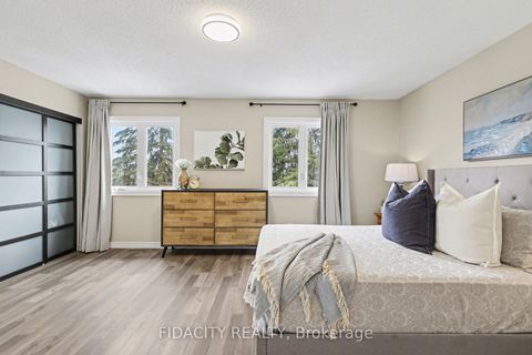 Photo 15 at 1 Kathleen Crescent, Stittsville (Central), Stittsville