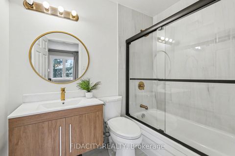 Photo 19 at 1 Kathleen Crescent, Stittsville (Central), Stittsville