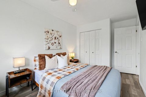 Photo 21 at 1 Kathleen Crescent, Stittsville (Central), Stittsville