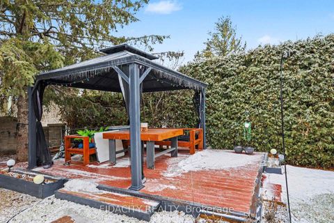 Photo 30 at 1 Kathleen Crescent, Stittsville (Central), Stittsville