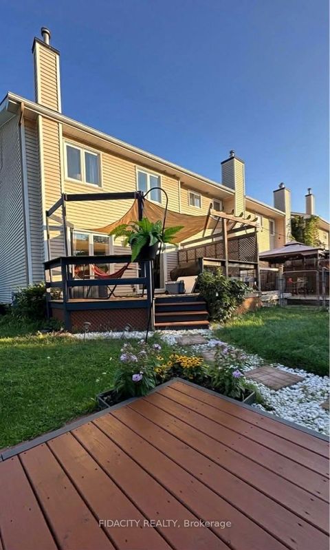 Photo 31 at 1 Kathleen Crescent, Stittsville (Central), Stittsville