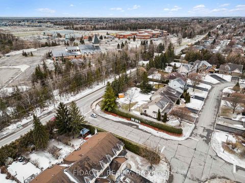 Photo 36 at 1 Kathleen Crescent, Stittsville (Central), Stittsville