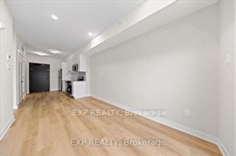 Photo 7 at 305 - 2376 Tenth Line Road, Avalon West, Orleans