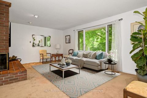 Photo 4 at 136 Grey Stone Drive, Huntley Ward (South West), Carp