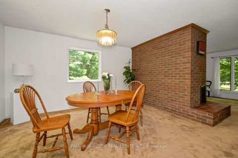 Photo 8 at 136 Grey Stone Drive, Huntley Ward (South West), Carp