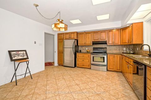 Photo 9 at 136 Grey Stone Drive, Huntley Ward (South West), Carp