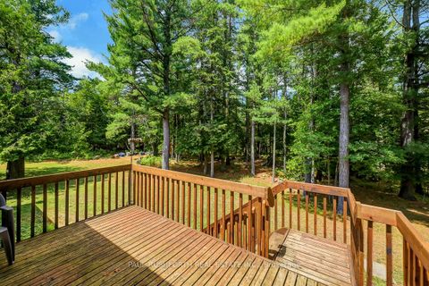 Photo 27 at 136 Grey Stone Drive, Huntley Ward (South West), Carp