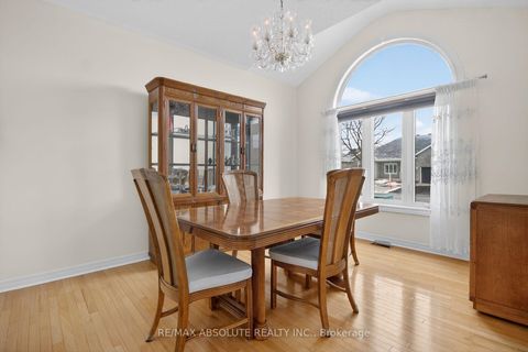 Photo 16 at 17 Ammolite Street, Stittsville (Central), Stittsville