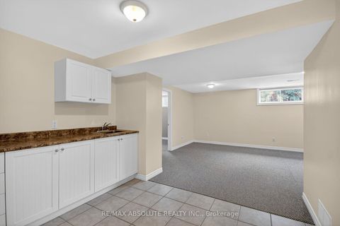 Photo 36 at 17 Ammolite Street, Stittsville (Central), Stittsville