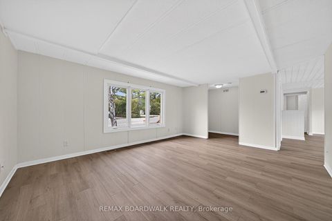 Photo 5 at 10 Fringewood Drive, Fringewood, Stittsville