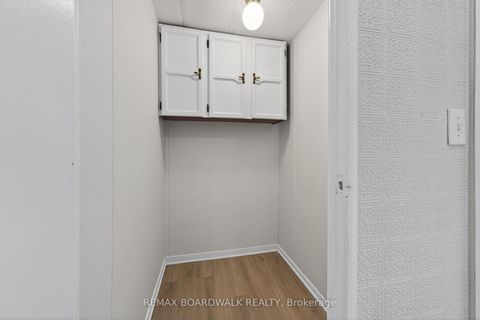 Photo 14 at 10 Fringewood Drive, Fringewood, Stittsville