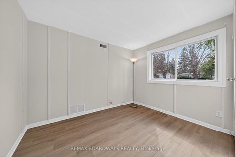 Photo 20 at 10 Fringewood Drive, Fringewood, Stittsville