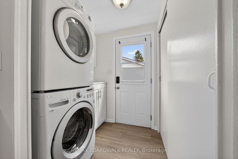 Photo 22 at 10 Fringewood Drive, Fringewood, Stittsville