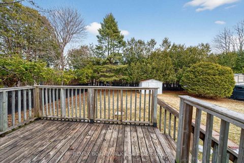 Photo 26 at 10 Fringewood Drive, Fringewood, Stittsville