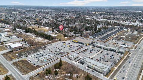 Photo 30 at 10 Fringewood Drive, Fringewood, Stittsville