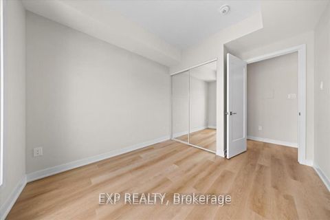 Photo 7 at 208 - 2376 Tenth Line Road, Avalon West, Orleans