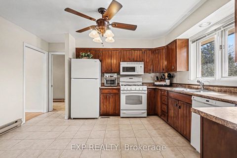 Photo 12 at 19 Jessie Drive, Perth