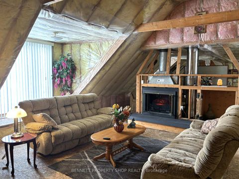 Photo 16 at 3834 Woodkilton Road, Dunrobin, Constance Bay