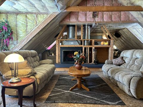 Photo 17 at 3834 Woodkilton Road, Dunrobin, Constance Bay