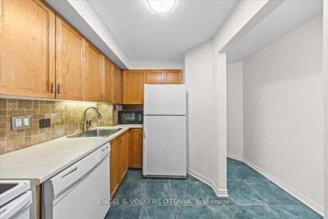 Photo 6 at A - 6748 Jeanne D'arc Boulevard N, Convent Glen North, Orleans