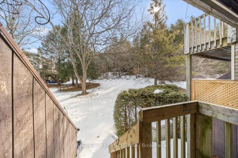 Photo 13 at A - 6748 Jeanne D'arc Boulevard N, Convent Glen North, Orleans