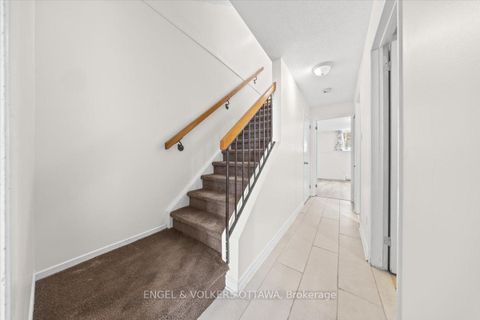 Photo 15 at A - 6748 Jeanne D'arc Boulevard N, Convent Glen North, Orleans