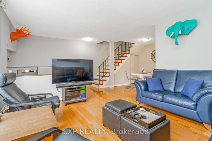 Photo 5 at 12 - 2610 Draper Avenue, Nepean (Redwood Park), Ottawa