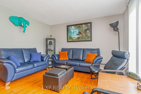 Photo 3 at 12 - 2610 Draper Avenue, Nepean (Redwood Park), Ottawa