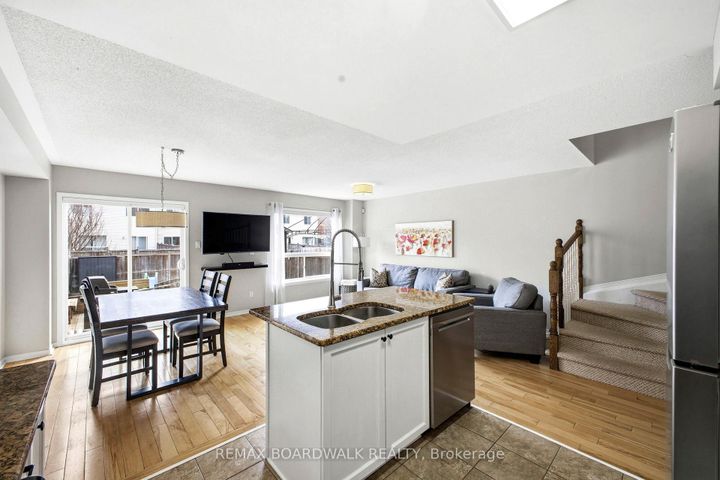 Photo 4 at 110 Prem Circle, Nepean (Cedargrove/Fraserdale), Ottawa