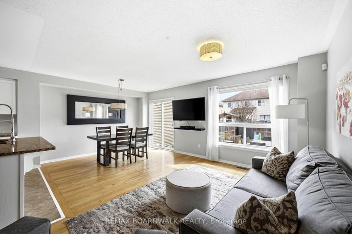 Photo 8 at 110 Prem Circle, Nepean (Cedargrove/Fraserdale), Ottawa