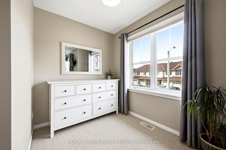 Photo 13 at 110 Prem Circle, Nepean (Cedargrove/Fraserdale), Ottawa