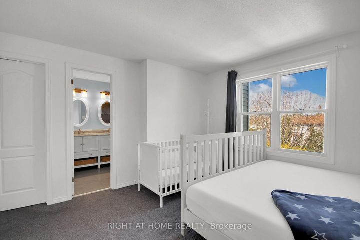 Photo 24 at 34 KENMARE Place, Nepean (Cedargrove/Fraserdale), Ottawa