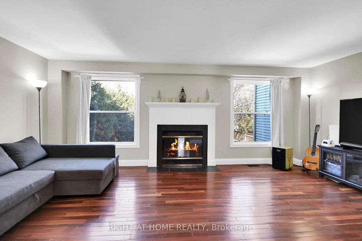 Photo 34 at 34 KENMARE Place, Nepean (Cedargrove/Fraserdale), Ottawa