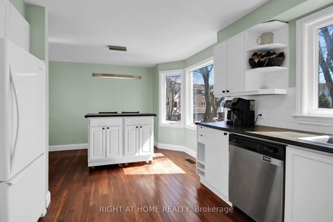Photo 20 at 34 KENMARE Place, Nepean (Cedargrove/Fraserdale), Ottawa