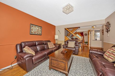 Photo 7 at 427 Mockingbird Drive, Chatelaine Village, Orleans