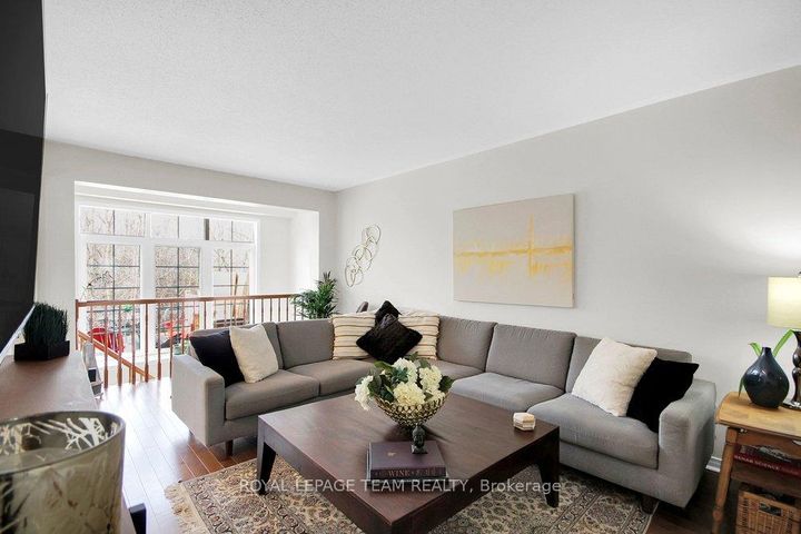 Photo 18 at 19 Fieldberry Private, Nepean (Stonebridge), Ottawa