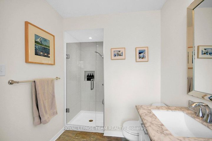 Photo 27 at 19 Fieldberry Private, Nepean (Stonebridge), Ottawa