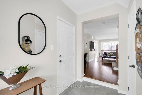 Photo 5 at 19 Fieldberry Private, Nepean (Stonebridge), Ottawa