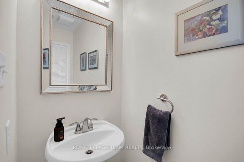 Photo 7 at 19 Fieldberry Private, Nepean (Stonebridge), Ottawa