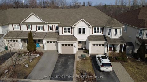 Photo 48 at 19 Fieldberry Private, Nepean (Stonebridge), Ottawa